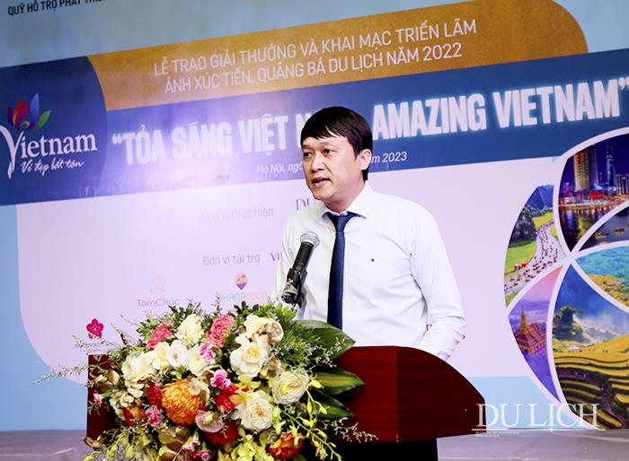 Tổng Biên tập Tạp chí Du lịch Nguyễn Đức Xuyên báo cáo kết quả Cuộc thi